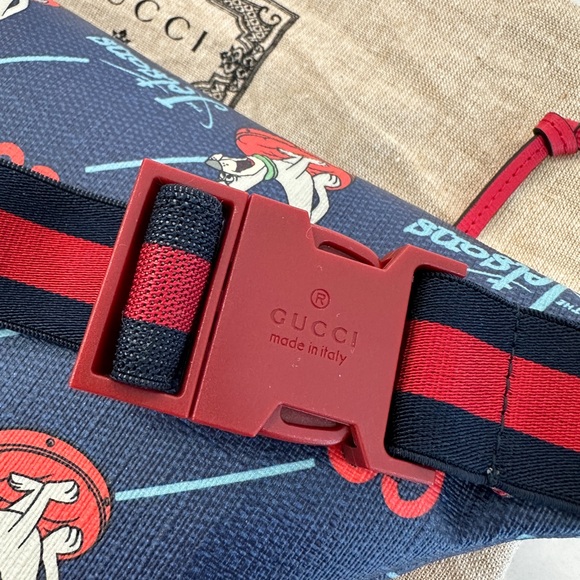 Gucci x Jetsons Fanny Waist Bag - Picture 7 of 7